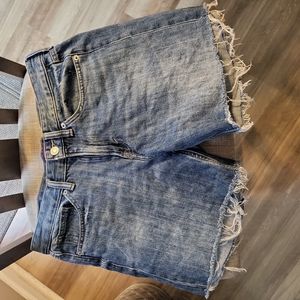 Lucky Brand The Boyfriend Relaxed shorts size 2/26